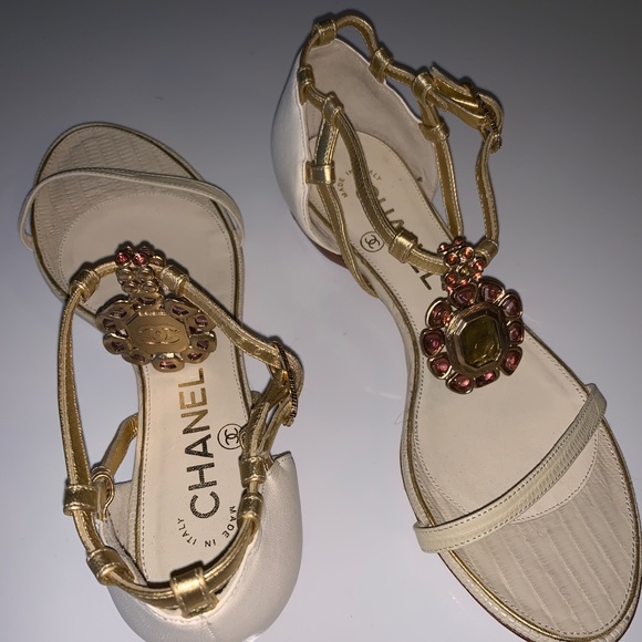 CHANEL | Shoes | Chanel Flat Sandals | Poshmark